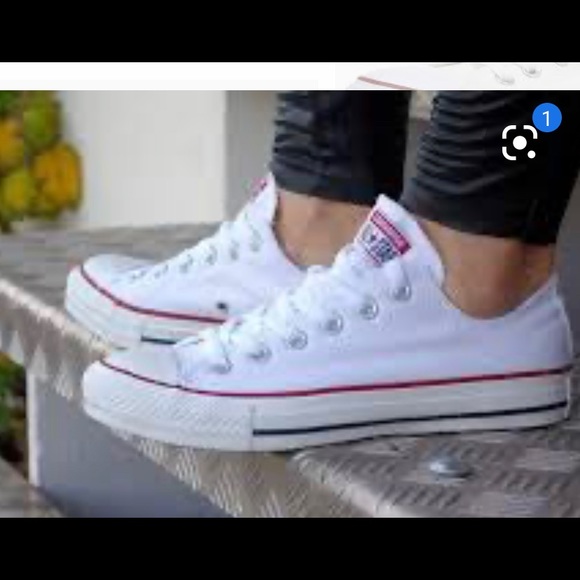 Converse Chuck Taylor All-Stars - Picture 1 of 9